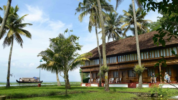 EXTRA  DHAMAKA AT COCONUT LAGOON- CGH EARTH RESORT , KUMARAKOM