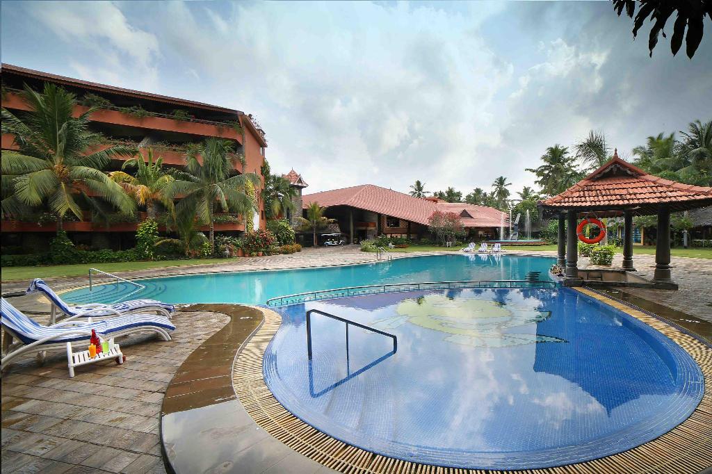 PEACEFULL WEEKEND AT UDAY SAMUDRA BEACH  HOTEL & SPA,KOVALAM